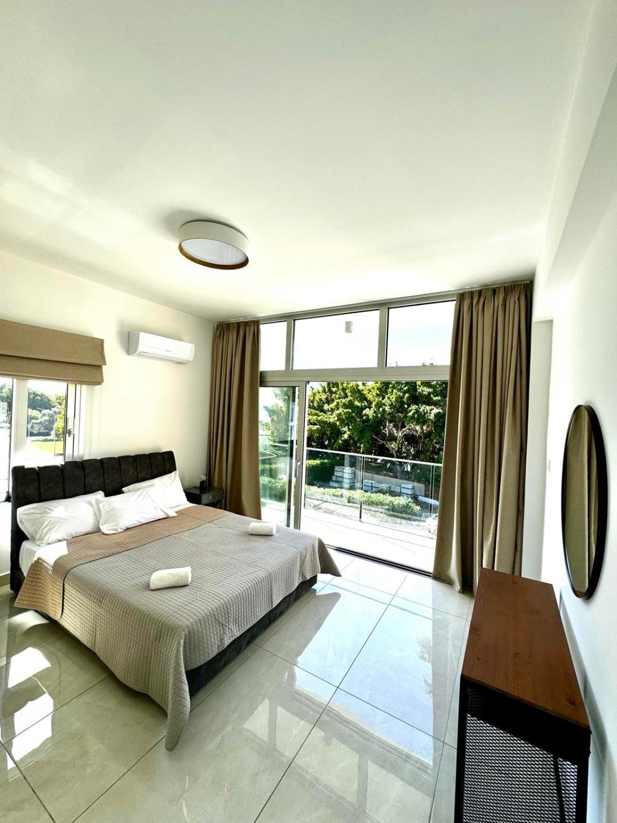 Apartment Seaside Bliss 1-bed Paphos